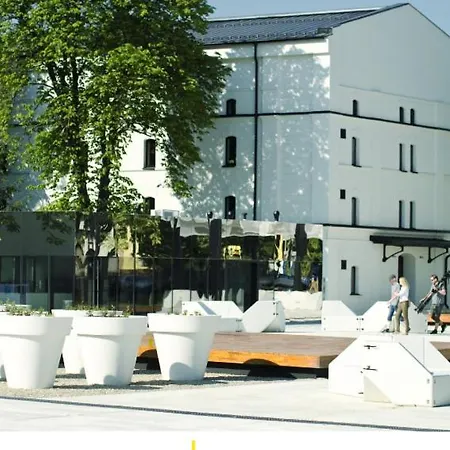 Apartment Alfa Albelli With Free Garage Parking Kosice