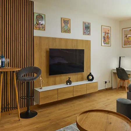 Alfa Albelli Free Parking Air Condition Košice