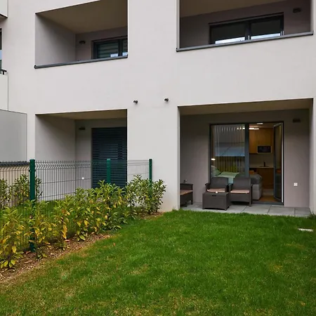 Alfa Albelli Free Parking Air Condition