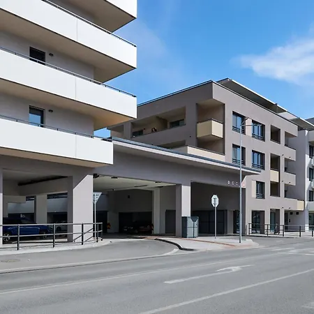 Alfa Albelli Free Parking Air Condition Košice