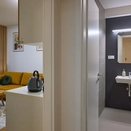 Alfa 2 Free Parking Ac Near Center Apartmán *