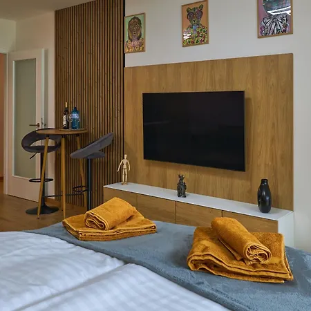 Alfa 2 Free Parking Ac Near Center Apartmán